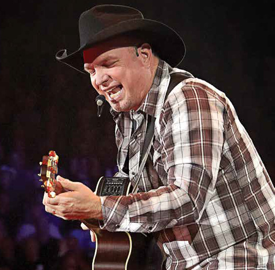 Garth Brooks To Play  Music Live Concert On Black Friday